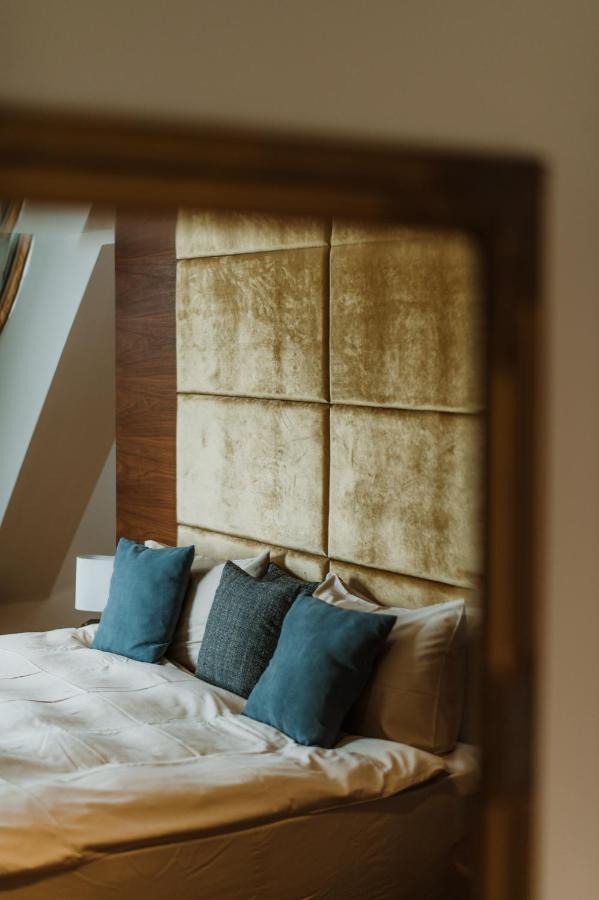 Hotel Nais Nis Luaran gambar