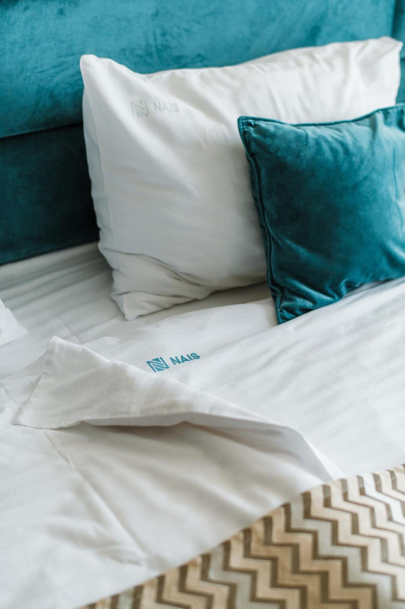 Hotel Nais Nis Luaran gambar