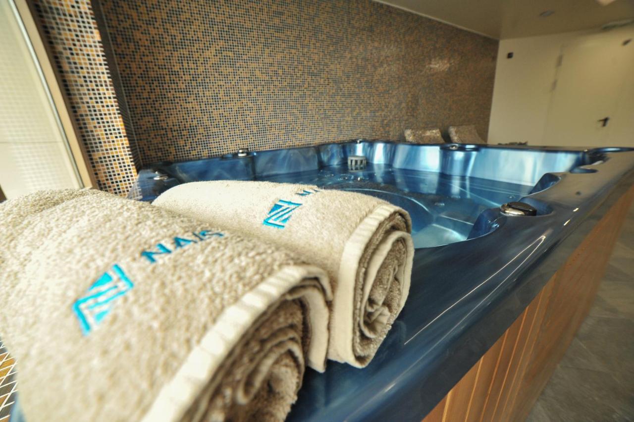 Hotel Nais Nis Luaran gambar