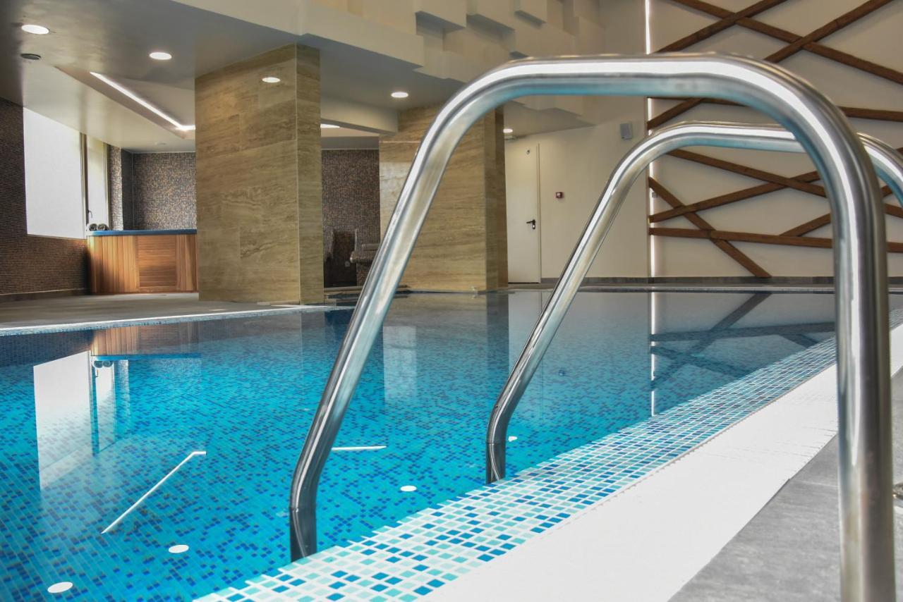 Hotel Nais Nis Luaran gambar
